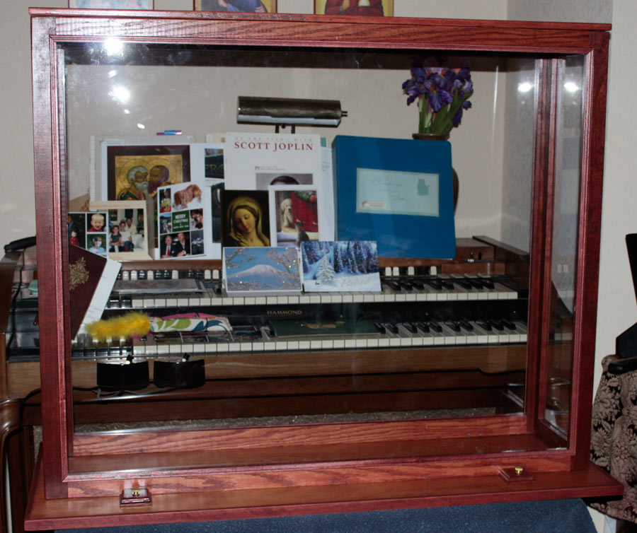 Display case for tallship